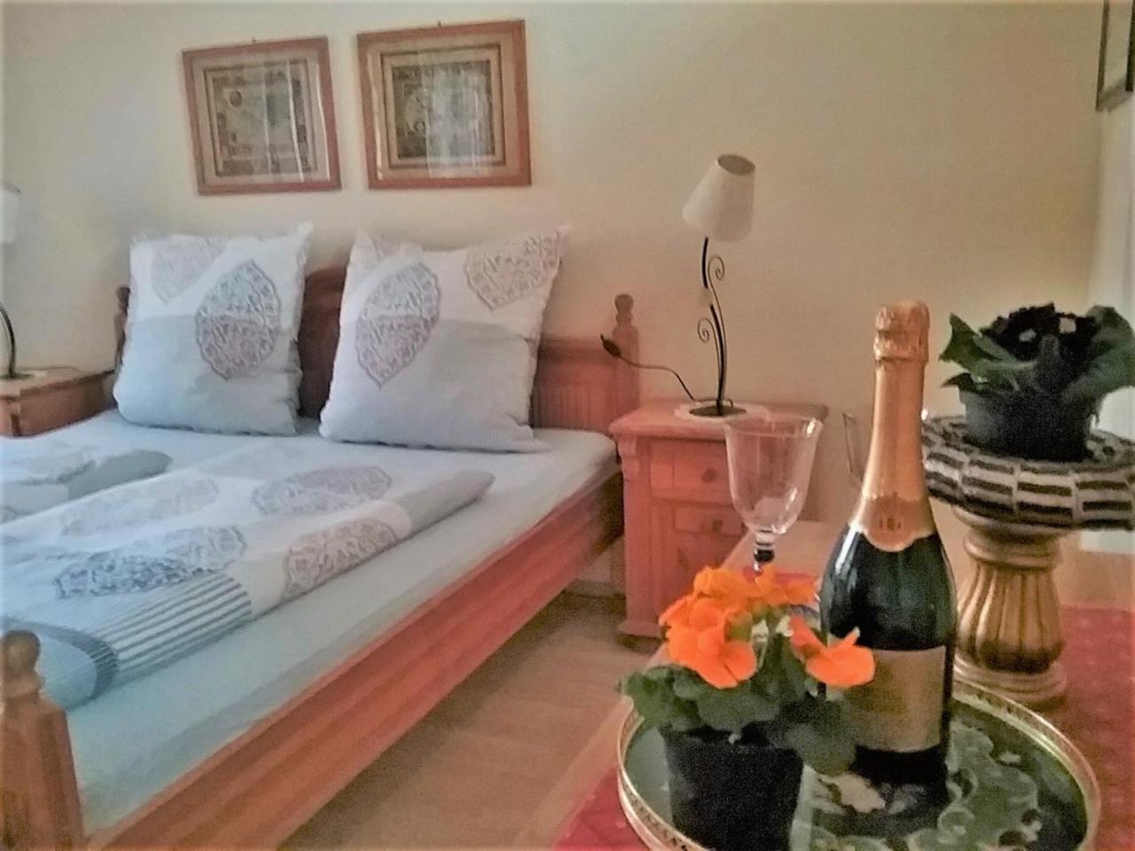 Hotel Gastehaus Benvenuto Sooss Zewnętrze zdjęcie